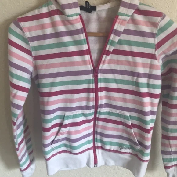 Two Gap girls zipper hoodie - Picture 5 of 9